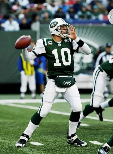 New York Jets History:  QB Chad Pennington played for th franchise