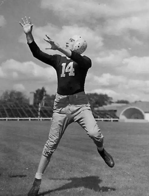 Packer Championship WIns:  Don Hutson was  a 2x MVP winner 